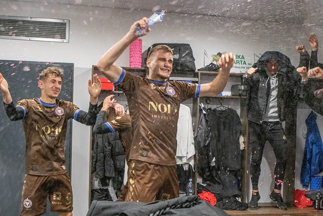 曼晚：曼联季前赛活动安排更合理，阿莫林的纪律约束比较温和