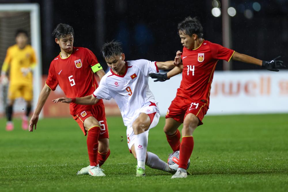 6次扑救客场零封尤文，都灵门将帕莱亚里当选德比全场最佳